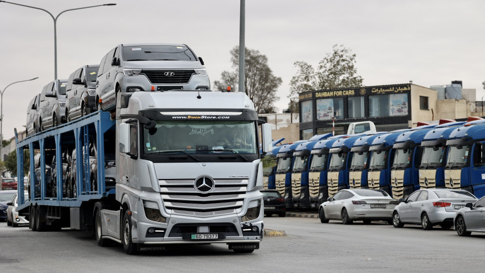 مجلس الوزراء تخفيض الضريبة الخاصة على المركبات الهجينة المراد استبدالها بسيارة يتم شطبها