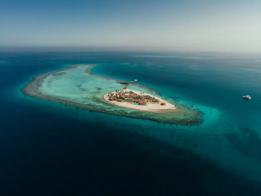 منتجع ثول الخاص في البحر الأحمر.. تجربة رفاهية وفخامة لا تنسى 