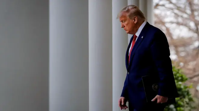 انخفاض الأسهم الأمريكية مع تنامي المخاوف بشأن التباطؤ الاقتصادي