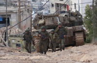 إسرائيل تكثف سياسة التهجير القسري والاعتقالات بالضفة الغربية