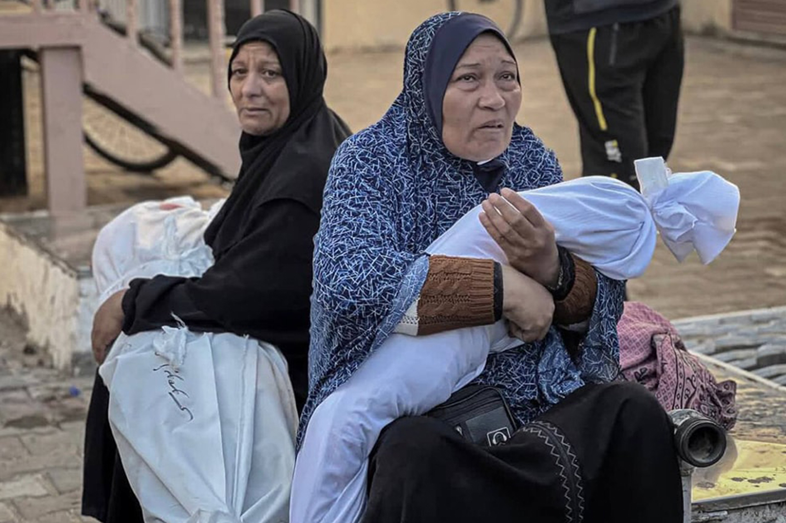 25 شهيدًا و83 إصابة بعدوان الاحتلال على غزة في 24 ساعة