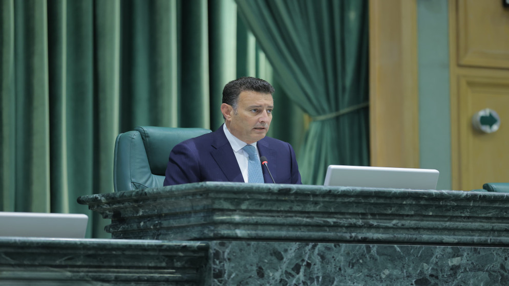 الصفدي: الجيش الأردني خط أحمر... ومن يطعن فيه ليس منا