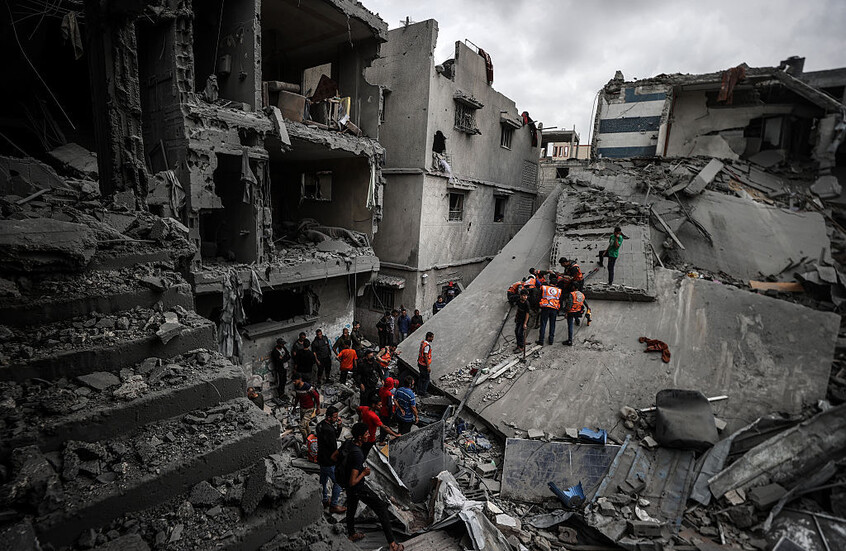 وزير الدفاع الإسرائيلي يوجه إنذارا نهائيا لسكان غزة