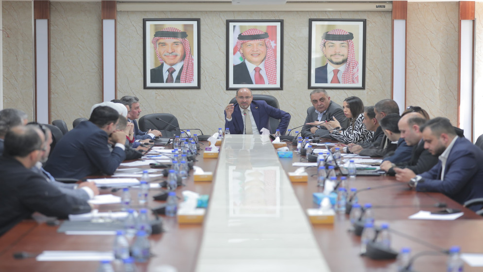 المالية النيابية" تناقش استيضاحات "المحاسبة" المتعلقة بوزارة الاقتصاد الرقمي و الريادة ومؤسسة البري