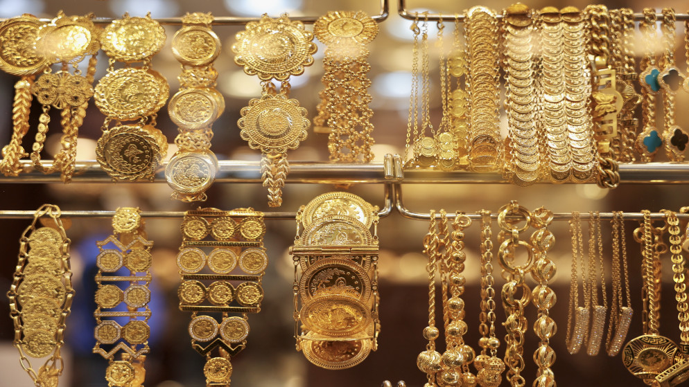 الحلي والمجوهرات 67.9 سعر الذهب عيار 21 في السوق المحلي