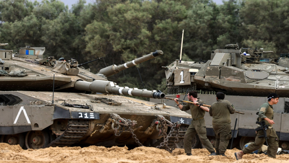 جيش الاحتلال يؤكد استدعاء عشرات الآلاف من الاحتياط لهجومه في غزة