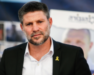 سموتريتش يبرر إدخال الطعام إلى غزة: "حتى لا نفقد الغطاء الدولي"