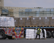 "خطة إسرائيل لتوزيع المساعدات في غزة: جدل دولي ورفض أممي"