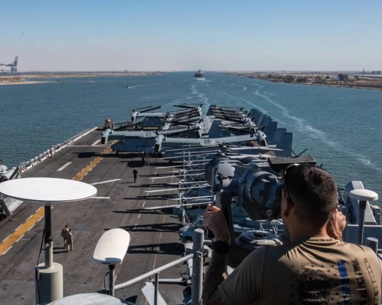 أميركا تسحب قواتها من قطر والبحرين خوفًا من هجوم إيراني… هل تقترب من دخول الحرب؟