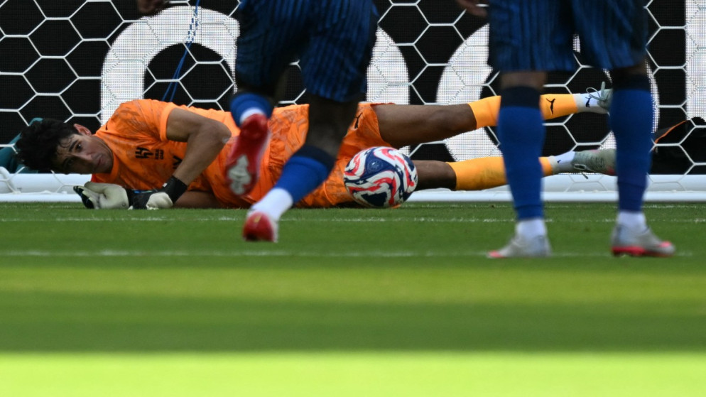 بونو ينقذ الهلال من خسارة محققة أمام ريال مدريد بتصديه الأسطوري لركلة جزاء