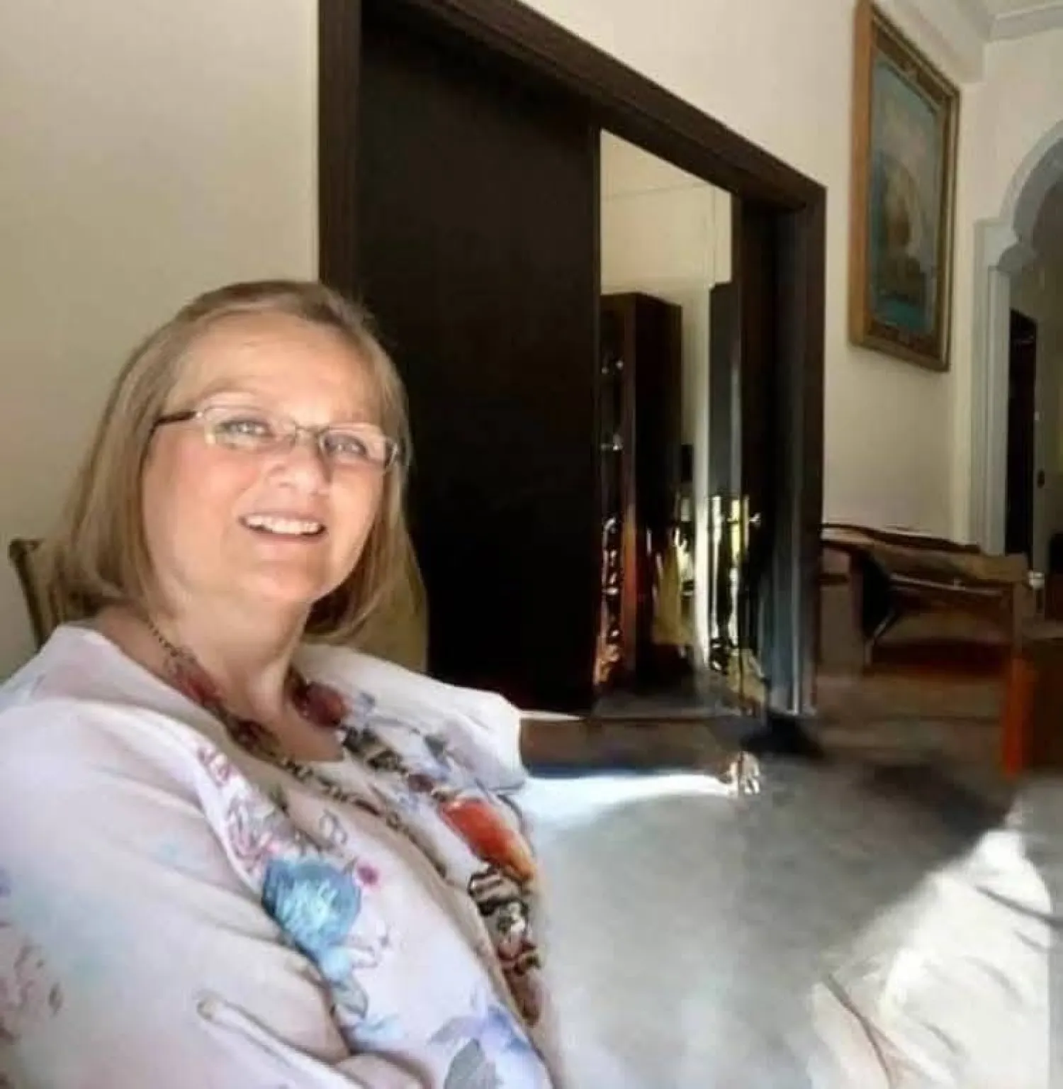 photo <br />
<b>Warning</b>:  Undefined array key 