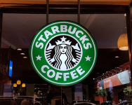 تراجع أسعار الذهب مع انتظار قرار ترمب حول الاحتياطي الفيدرالي