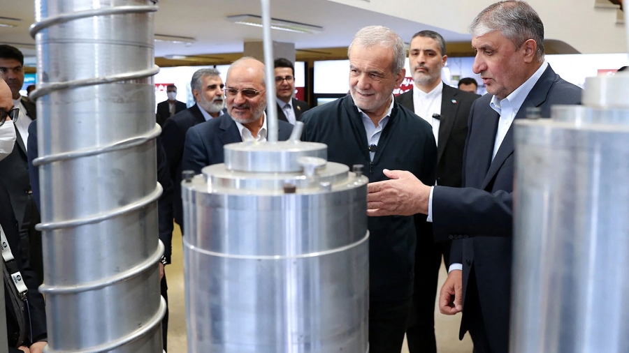 مساعي إيران للحصول على مواد نووية من روسيا تحت مجهر استخبارات غربية 
