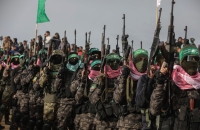 كيف تدفع "حماس" رواتب موظفيها رغم الحرب والحصار؟ BBC تكشف النظام السري للأموال في غزة