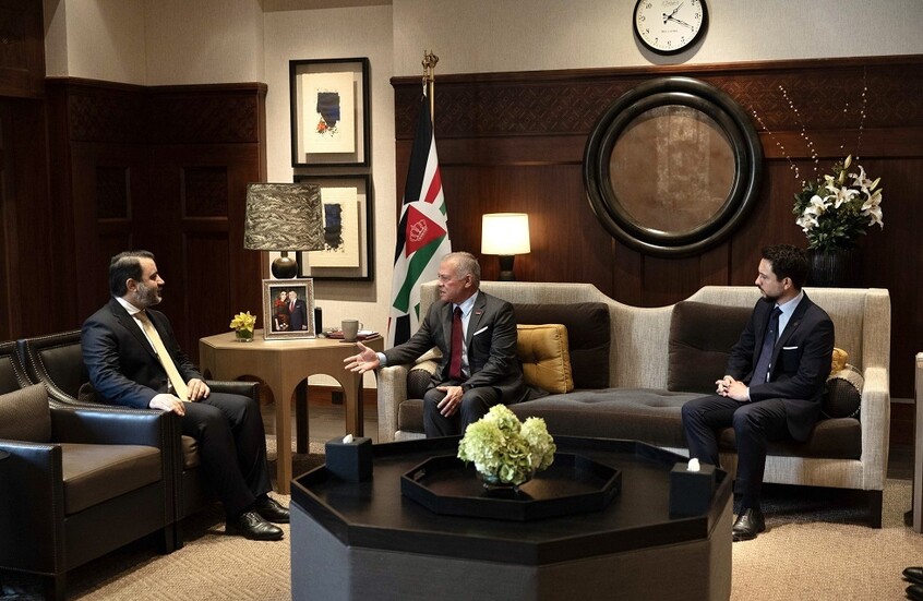 الملك الأردني يؤكد وقوف بلاده إلى جانب السوريين في جهودهم للحفاظ على أمن بلدهم واستقراره