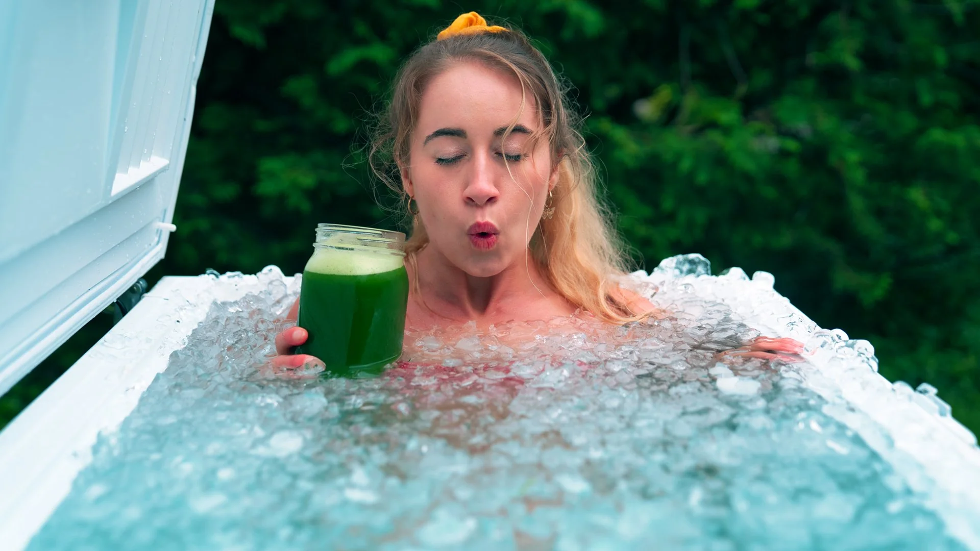 تجارة "العافية" بـلغت 6 تريليونات دولار.. صيحة صحية أم صناعة خطيرة؟