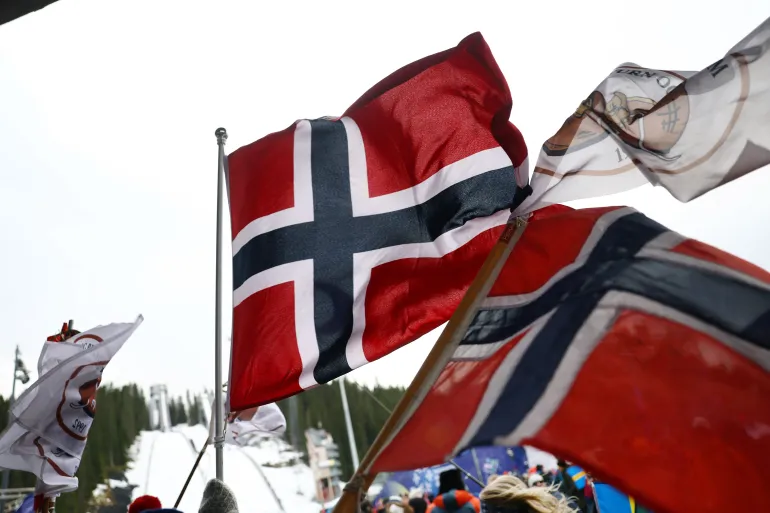 صندوق الثروة النرويجي يواصل الانسحاب من الشركات الإسرائيلية بسبب جرائم غزة