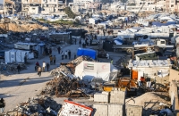 الإمارات تجلي 155 مصابا ومريضا من غزة برفقة ذويهم