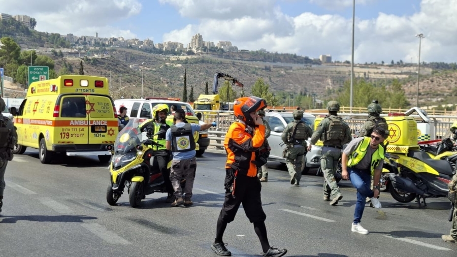 عملية إطلاق نار في القدس.. مقتل 6 إسرائيليين وإصابة 15 آخرين