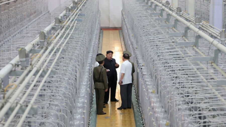 كوريا الشمالية تمتلك مخزونًا هائلًا من اليورانيوم العالي التخصيب