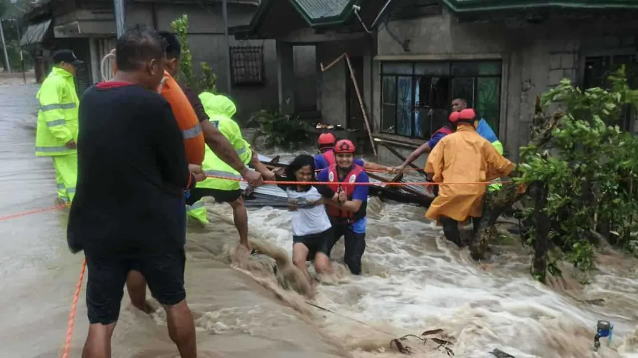 فيتنام تحت رحمة بوالووي.. قتلى ومفقودون وأمطار تهدد بفيضانات جديدة
