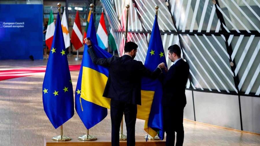 قمة الاتحاد الأوروبي في كوبنهاجن: دفاع ضد الطائرات المسيّرة وتمويل أوكرانيا من الأصول الروسية