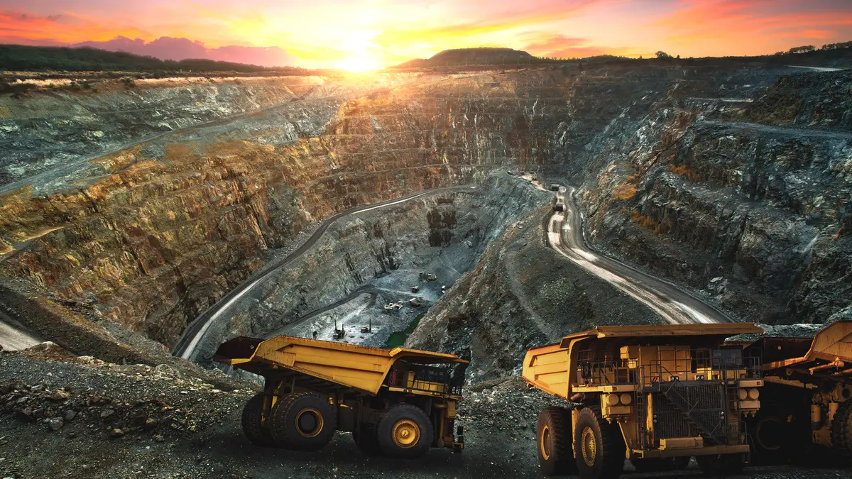 من الصين إلى الولايات المتحدة مرورا بأوكرانيا.. ما هي قصة المعادن النادرة؟