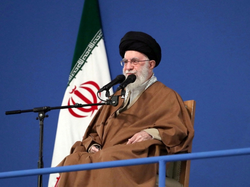 روحاني: إيران عالقة في حالة «لا حرب ولا سلام»