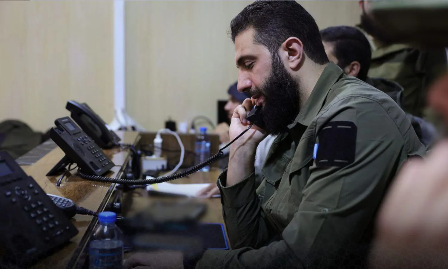 من مقطع مجتزأ إلى رواية مضلِّلة: كيف أُخرج فيديو غرفة عمليات ردع العدوان من سياقه؟