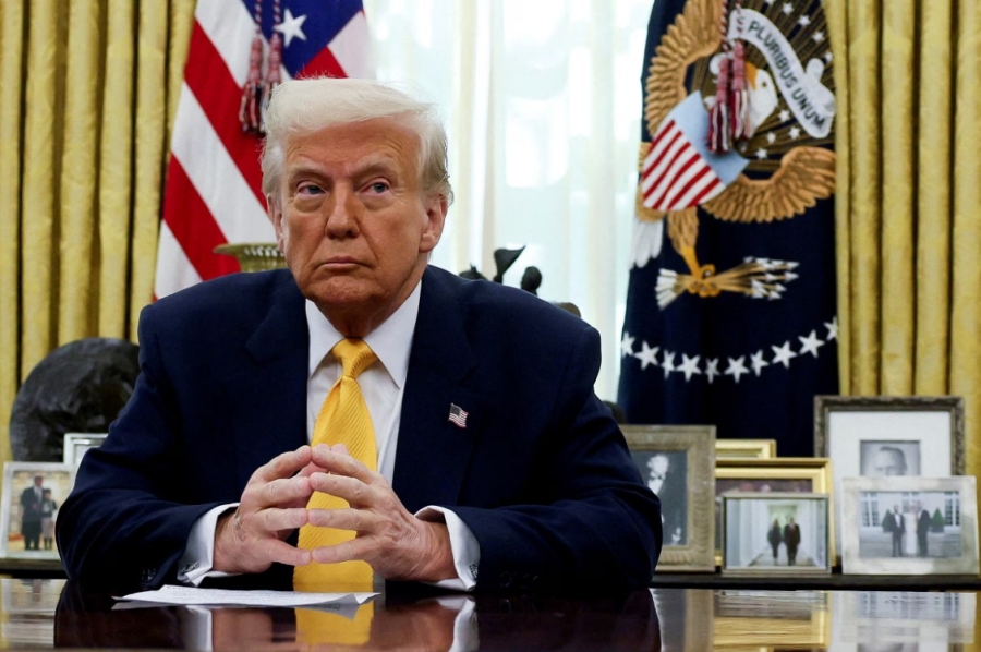 بعد مرور عام على ولايته.. استطلاعات رأي أميركية تُجمع على تراجع شعبية ترامب 