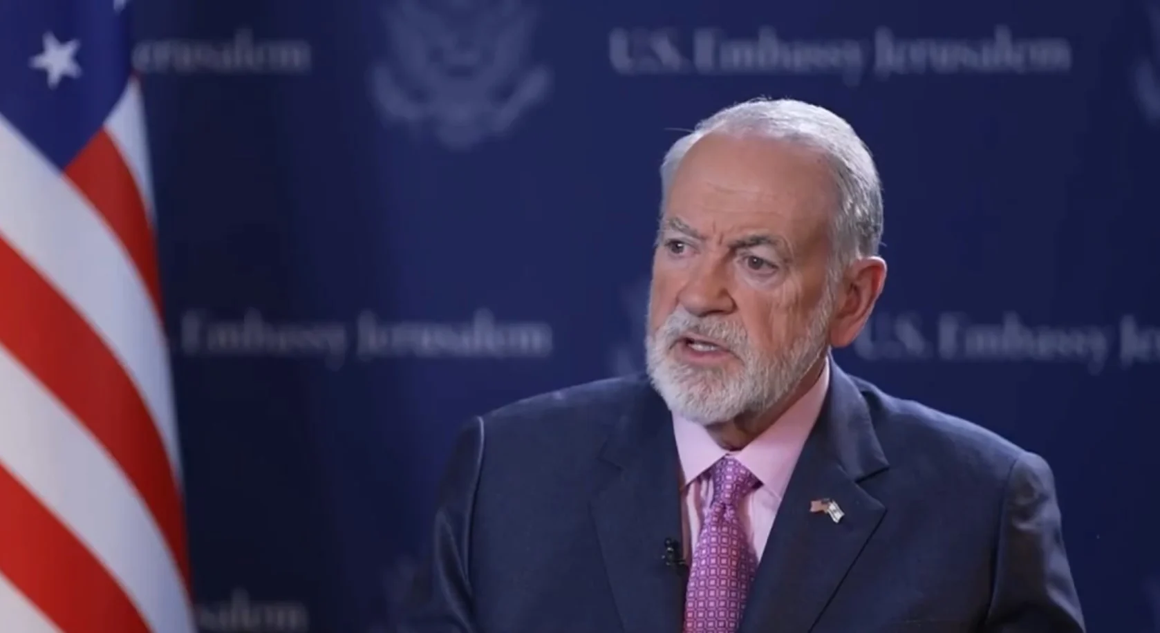 من قسّ إلى سفير واشنطن لدى إسرائيل.. من هو "مايك هاكابي"؟