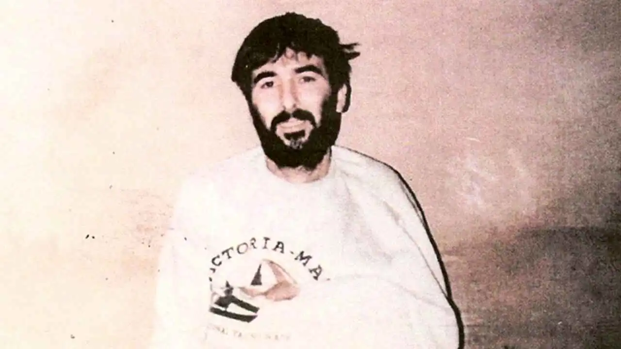 بعد عملية إنزال لاستعادة جثته.. ما قصة الطيار الإسرائيلي رون آراد؟