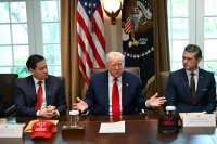 أثارت القلق.. رصد مسيّرات مجهولة قرب مقر إقامة روبيو وهيغسيث في واشنطن