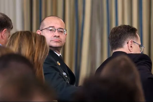 تجنيد قاصر يهدد عرش رئيس الموساد الجديد