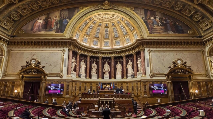 فرنسا تعيد كتابة تاريخها.. من نهب الاستعمار إلى دبلوماسية التراث