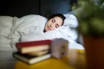 رمضان والنوم: كيف تؤثر عاداتنا على راحتنا