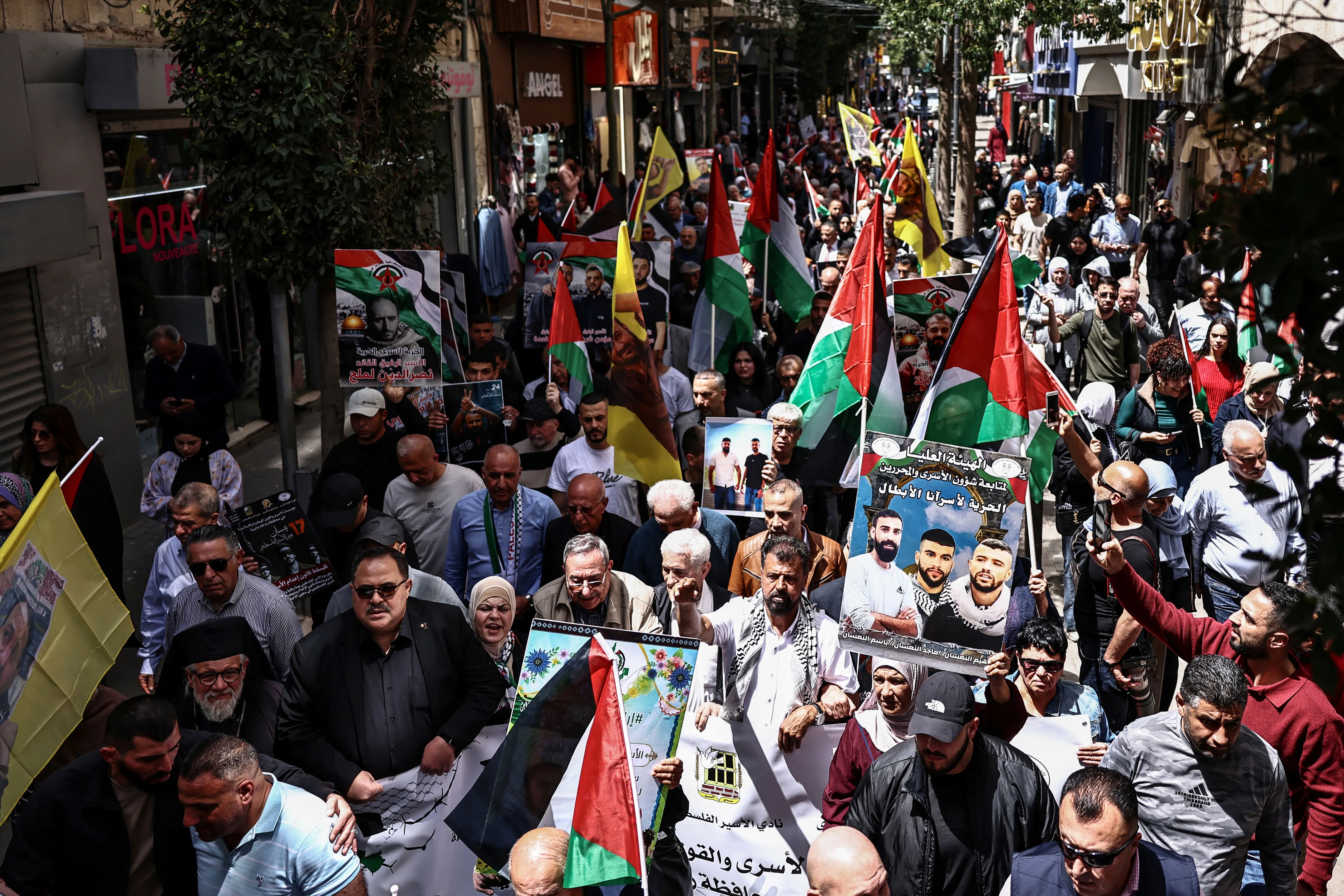 يوم الاسير الفلسطيني: تصاعد الانتهاكات وتدهور الاوضاع في سجون الاحتلال