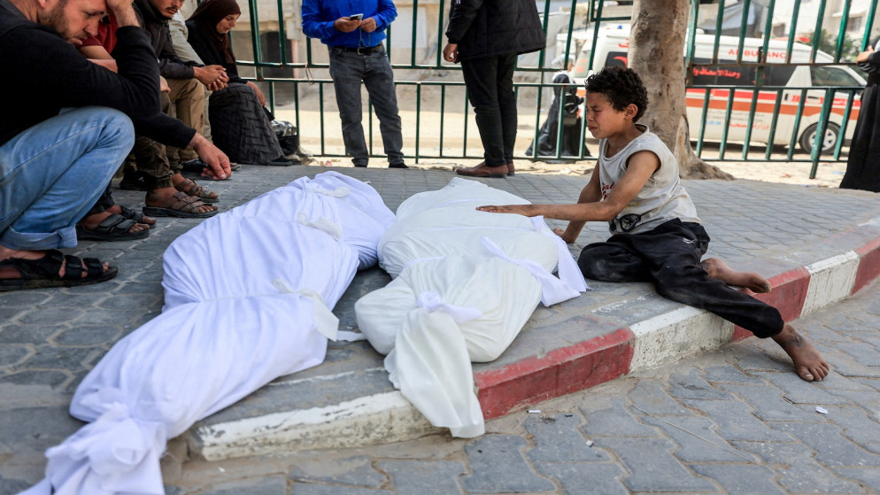 اليونيسف: نيران اسرائيلية تودي بحياة سائقي مياه في غزة