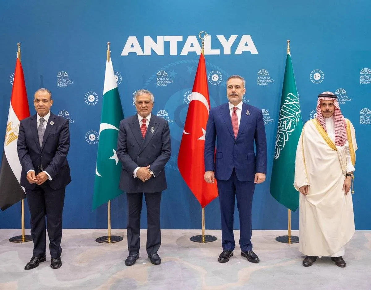 السعودية تدعم جهود الوساطة الباكستانية في أنطاليا