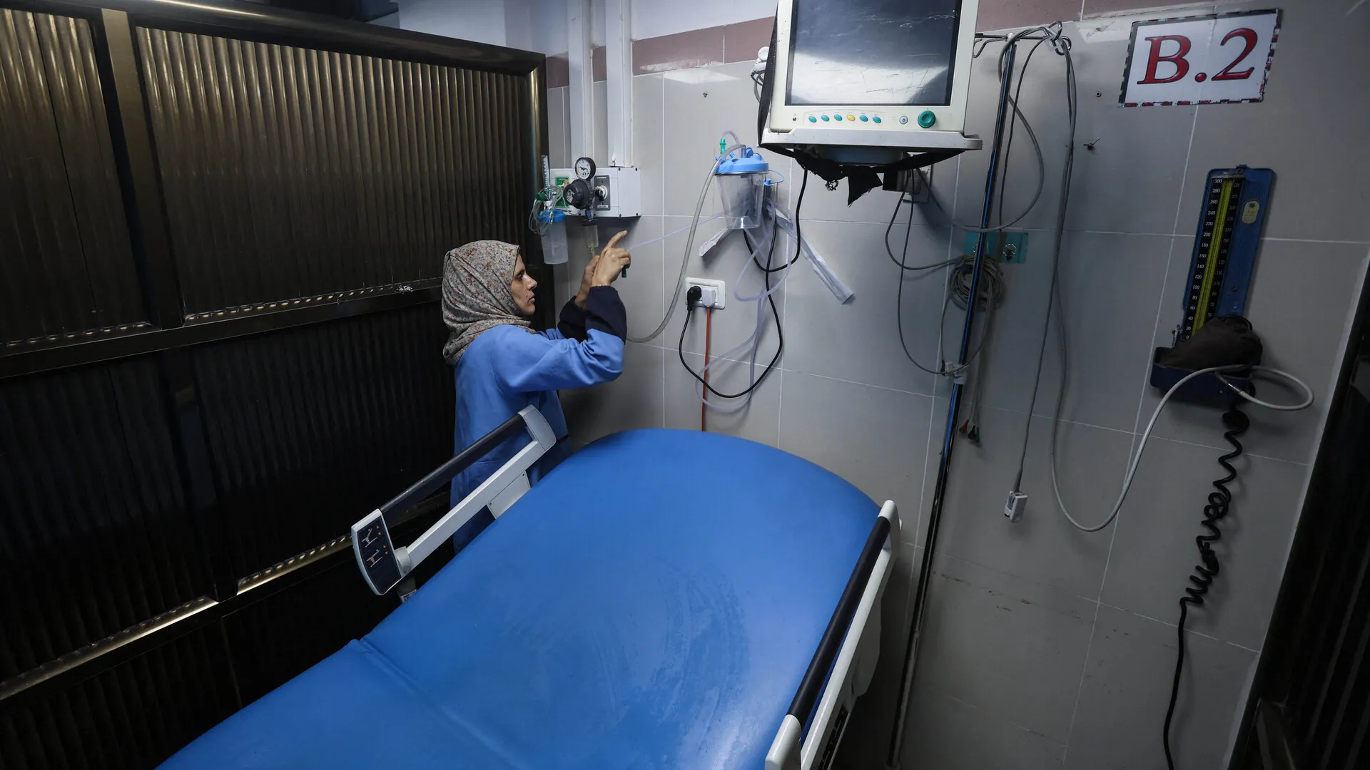 غزة: مرضى العيون يواجهون خطر فقدان البصر