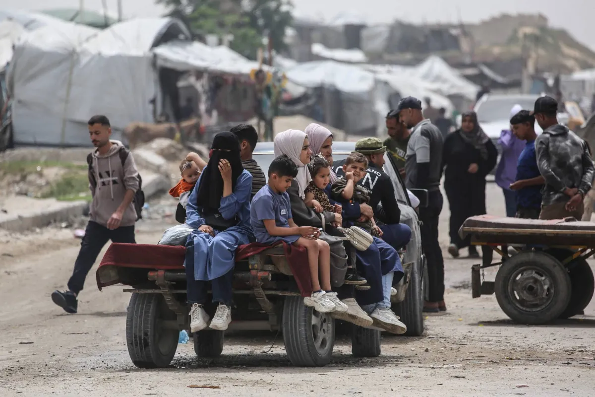 حماس تقدم رد ايجابي في القاهرة يمهد لاتفاق غزة