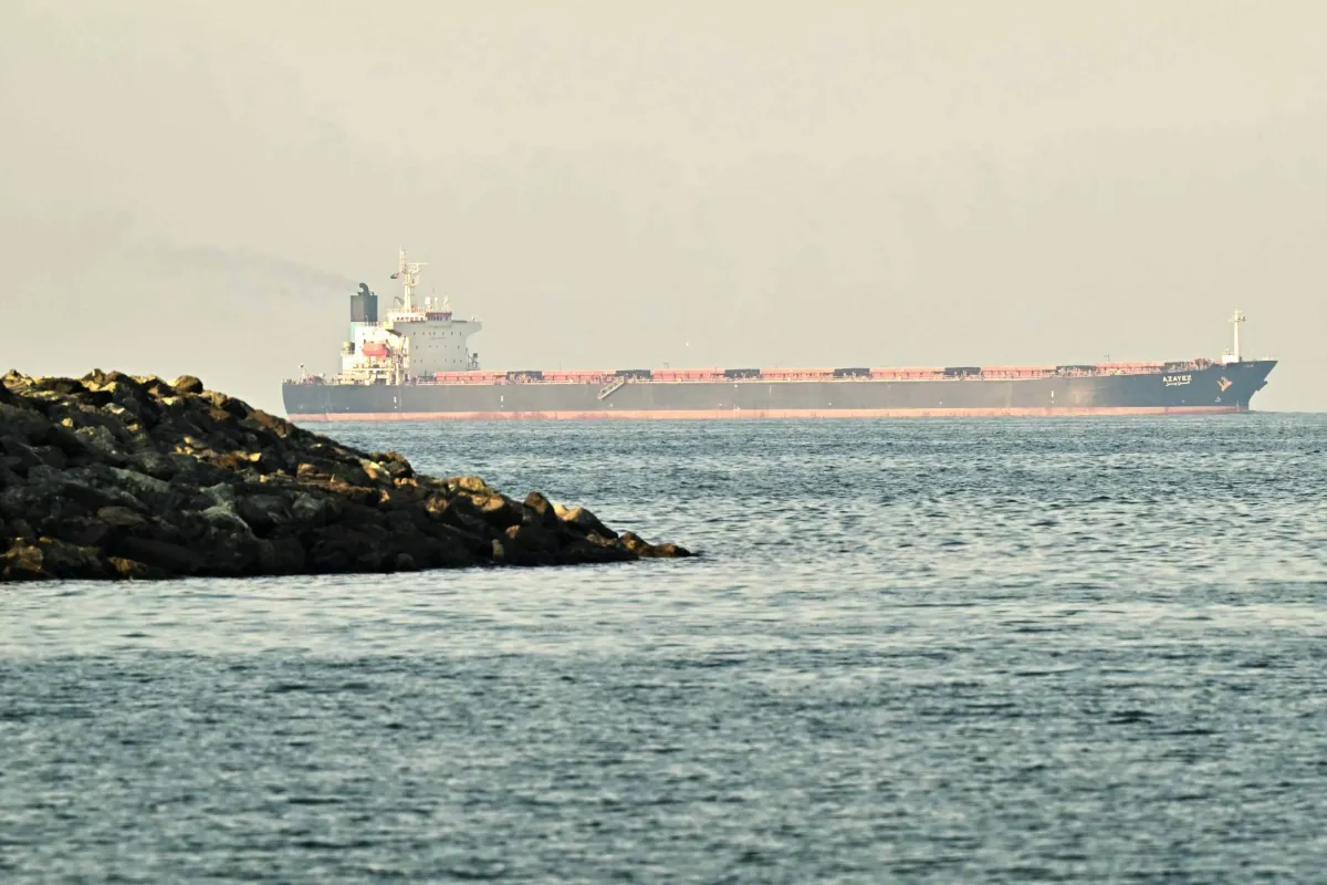 ايران تؤكد ضمان سلامة الملاحة في مضيق هرمز