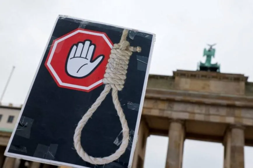 ايران تنفذ حكم الاعدام بحق مدان بتهمة التخابر