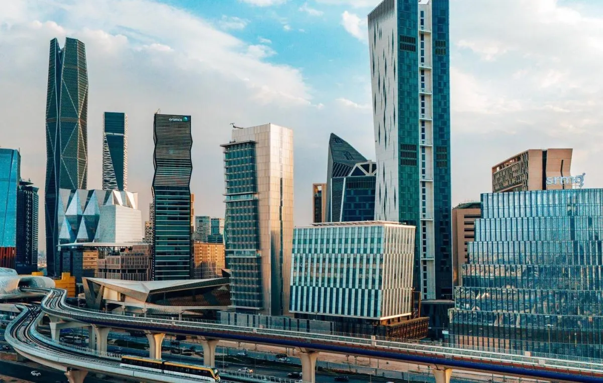 السعودية تطلق المرحلة الثالثة من رؤية 2030 بنجاحات ملموسة