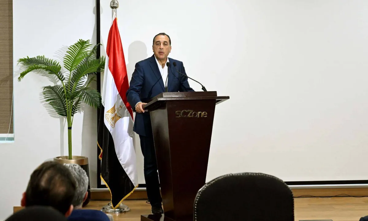 مصر ترفع الستار عن قرار الاغلاق المبكر للمحال