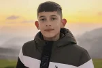 شهادة مؤلمة: طفل فلسطيني يكشف عن فظائع الاحتلال في سجونه