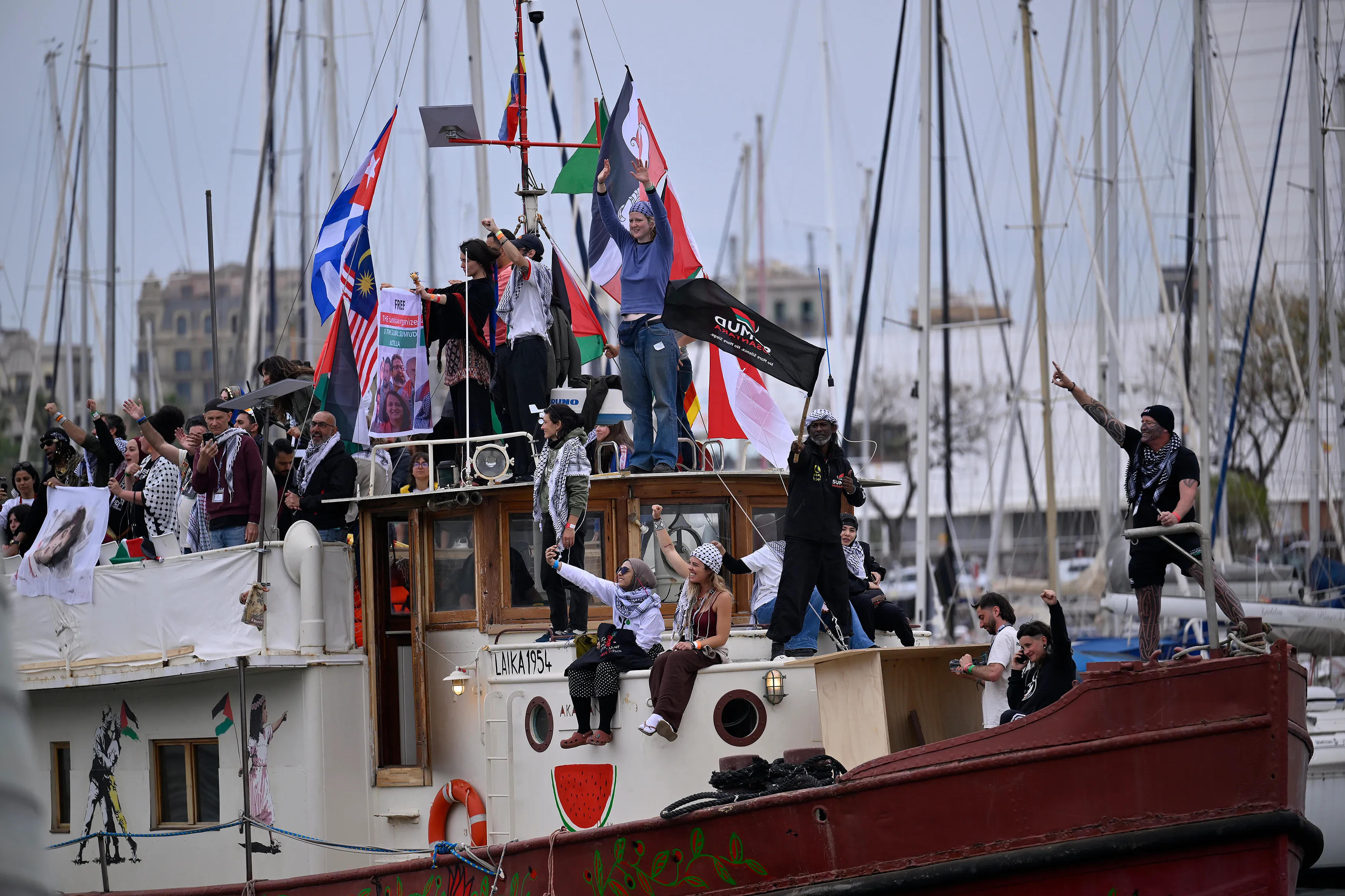 البحرية تعترض أسطول الصمود ومحاولات كسر حصار غزة تتصاعد