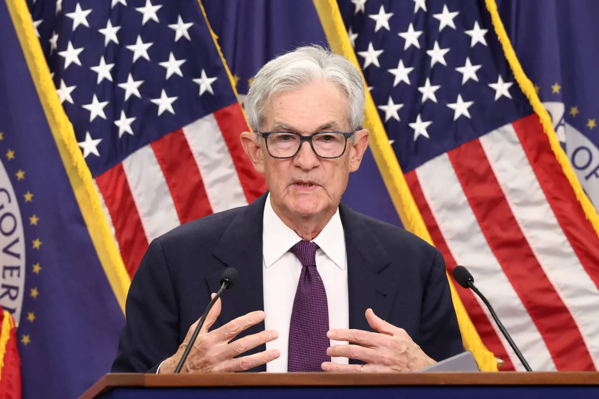 باول يفاجئ الاسواق المالية بقرار البقاء في الفيدرالي