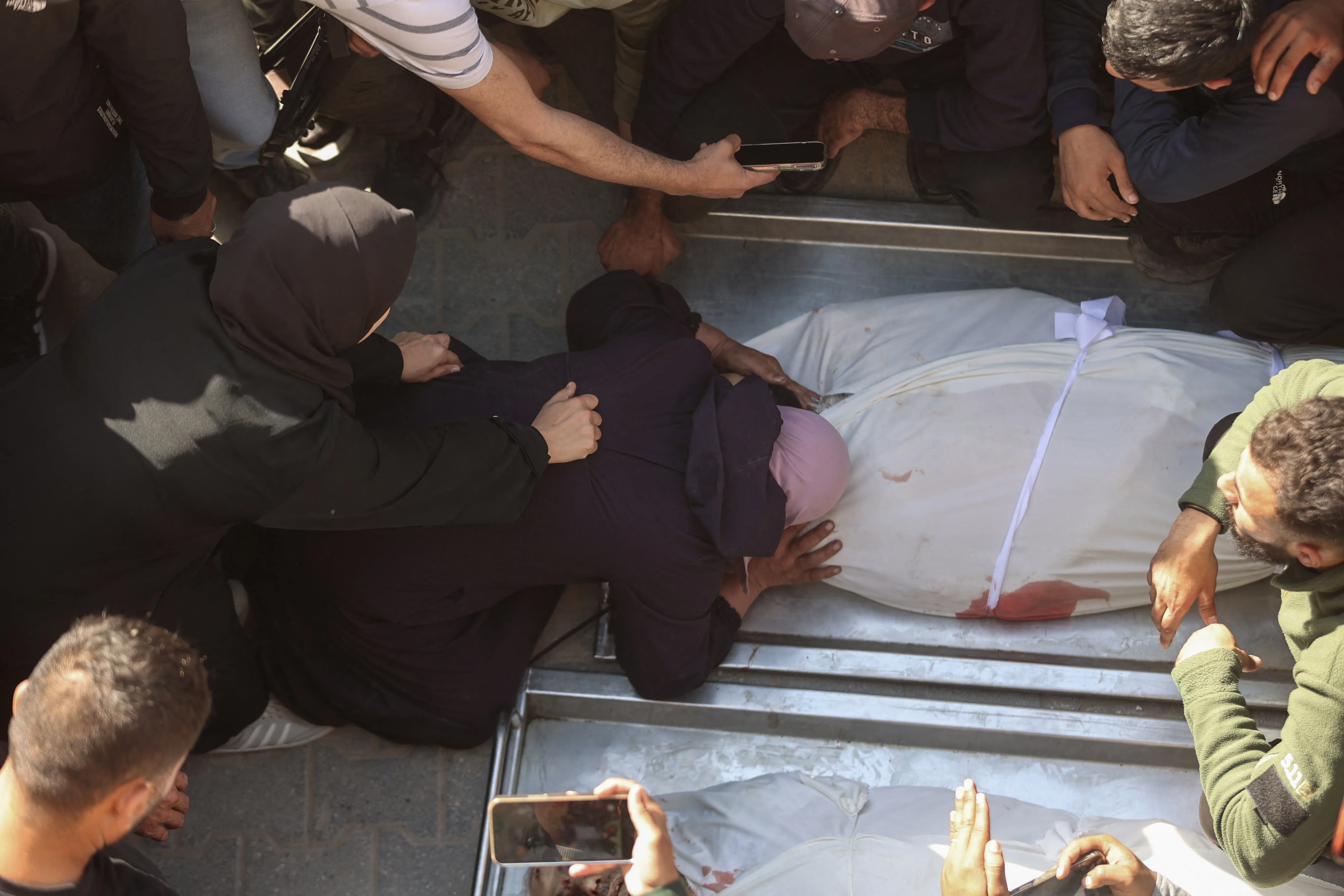 تصعيد في غزة واوضاع انسانية حرجة