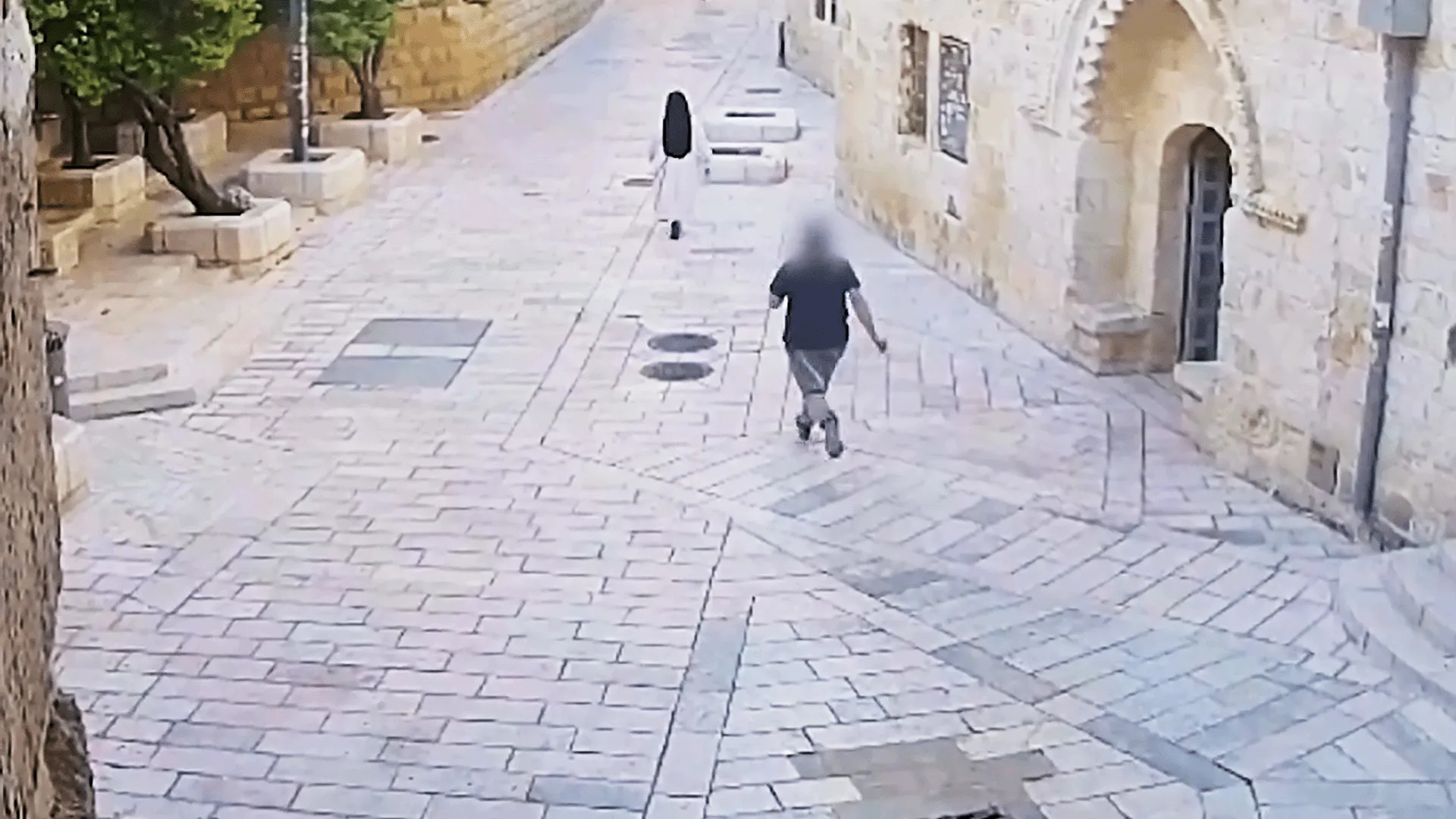 غضب واستنكار لاعتداء مستوطن على راهبة بالقدس
